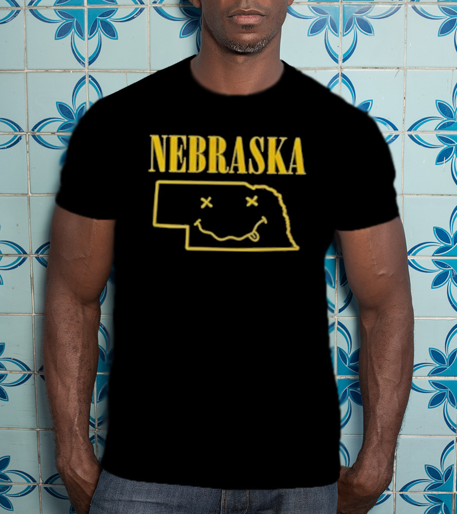 Nebraska Map With Smiley Face Iconic T-Shirt