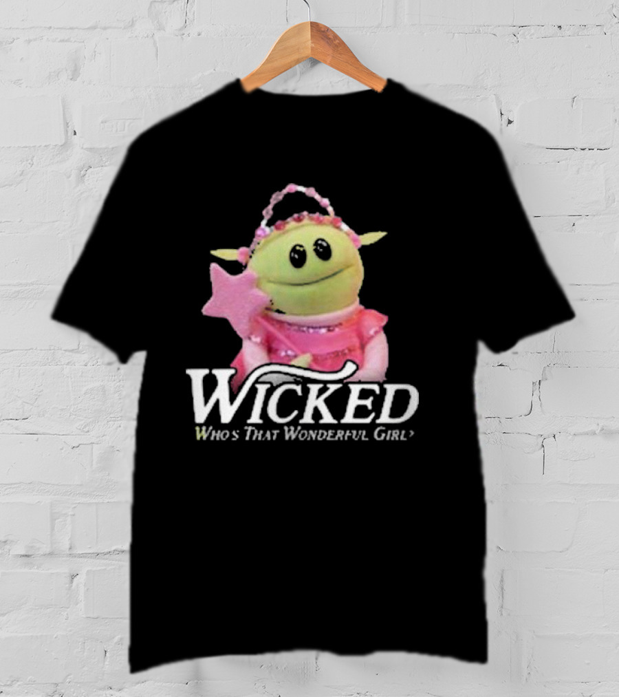Wicked Who's That Wonderful Girl Alien Princess In Pink T-Shirt