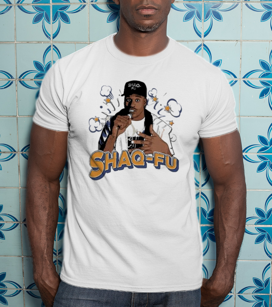 Shaq-Fu Comic Style Microphone Poderes Deportivos Y Comedia Vintage Retro 90s T-Shirt
