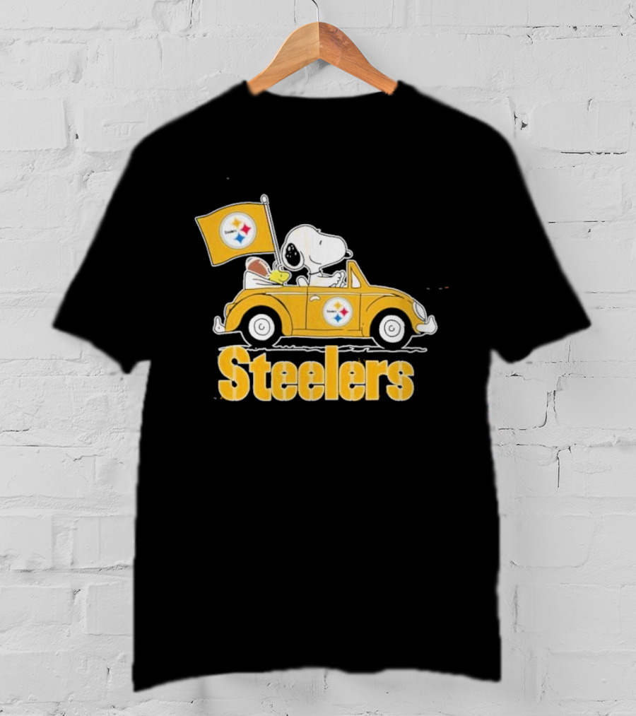 Pittsburgh Steelers Snoopy Driving Car With Flag T-Shirt