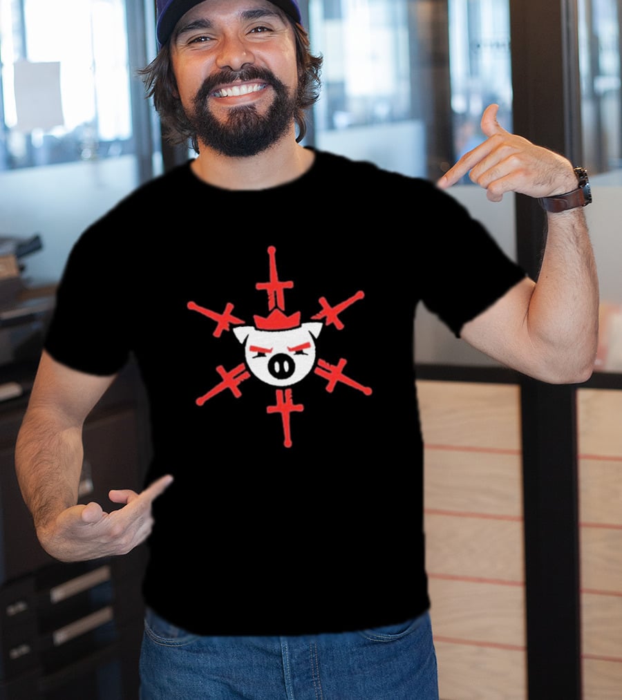 Technoblade Holiday Swordflake Pig Crown T-Shirt