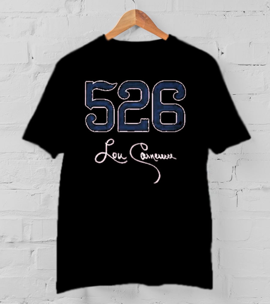 526 Lou Carnesecca St. John’s Legend T-Shirt