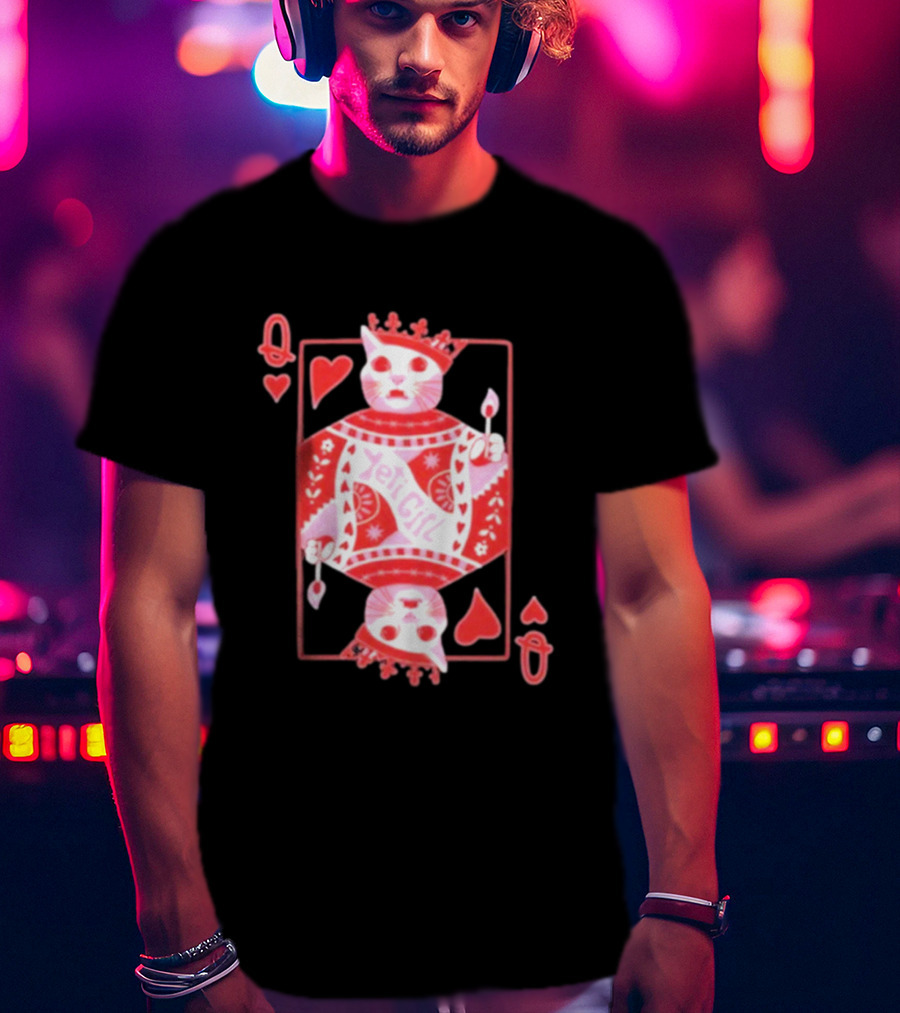 Yeti The Abominable Queen Of My Heart Playing Card Cat King T-Shirt