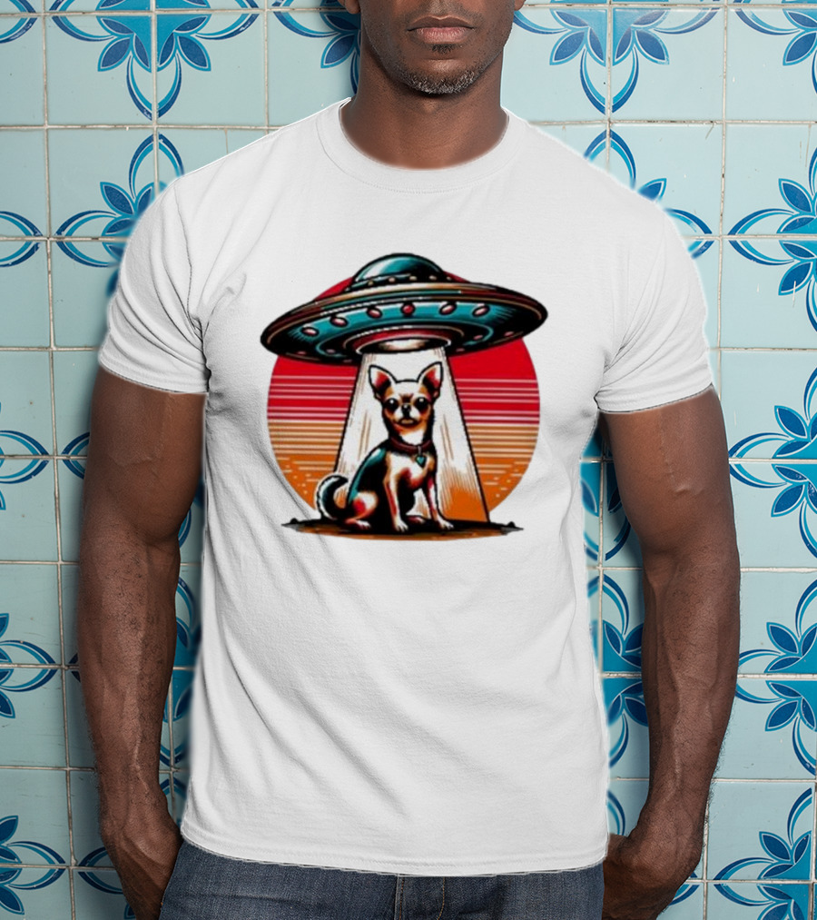 UFO Chihuahua Funny Alien Encounter Retro Sunset T-Shirt