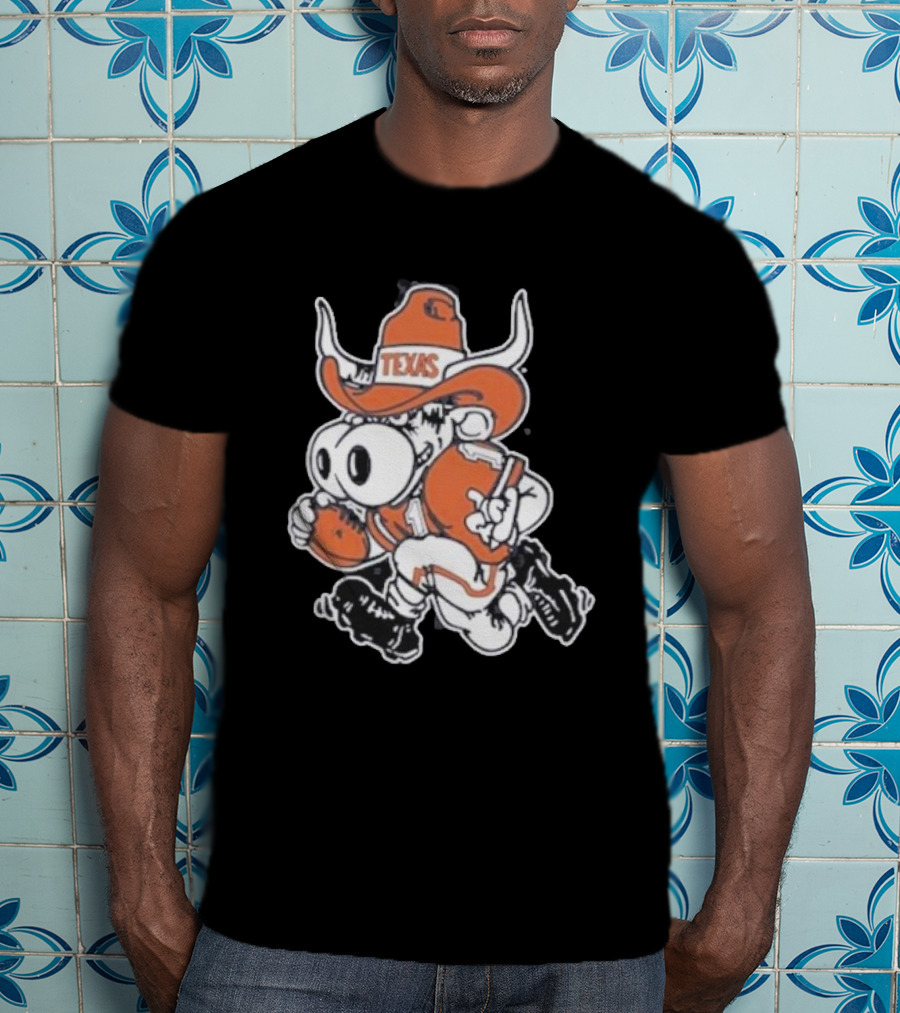 Texas Longhorns Bevo Mascot Football Cowboy T-Shirt