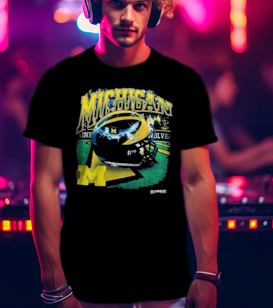 Michigan Wolverines Vintage Arch Shiny Football Helmet NCAA T-Shirt