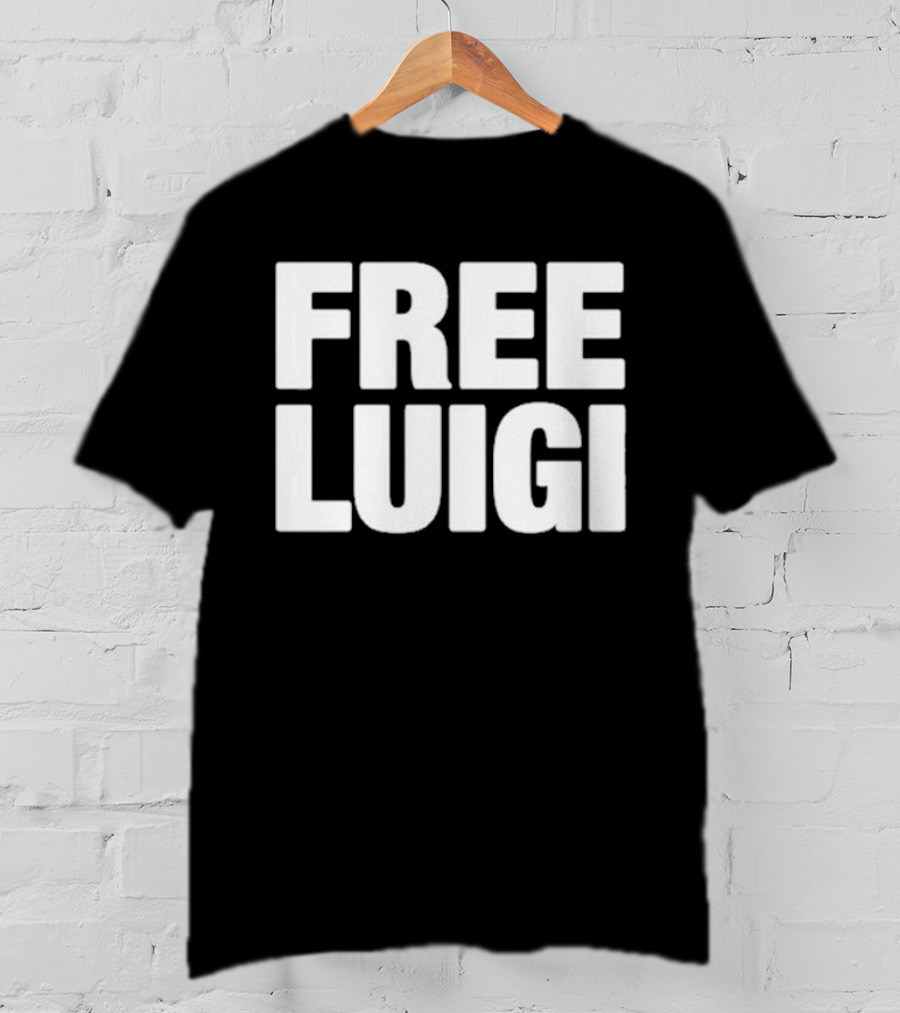 FREE LUIGI Nintendo Meme Fan Tee Mario Brothers T-Shirt