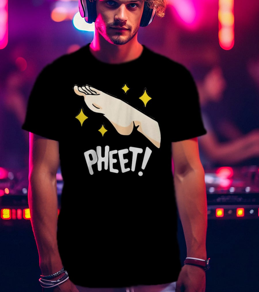 Pheet Bunny Pheet Starry Foot T-Shirt