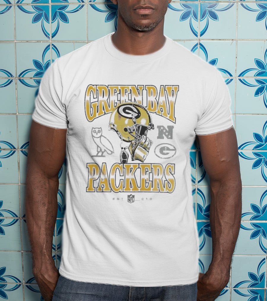 Green Bay Packers Ovo Helmet Est 1919 NFL Owl N G T-Shirt