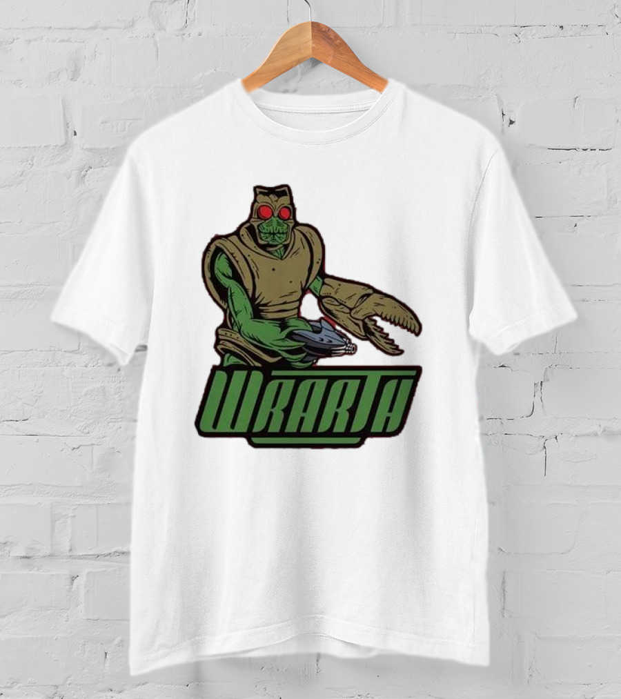 Wrarth Warrior Doctor Who Alien Creature With Claws And Spaceship Gun T-Shirt