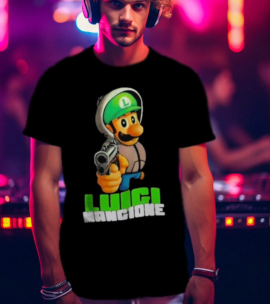 Luigi Mangione Luigi With Gun Iconic Image T-Shirt