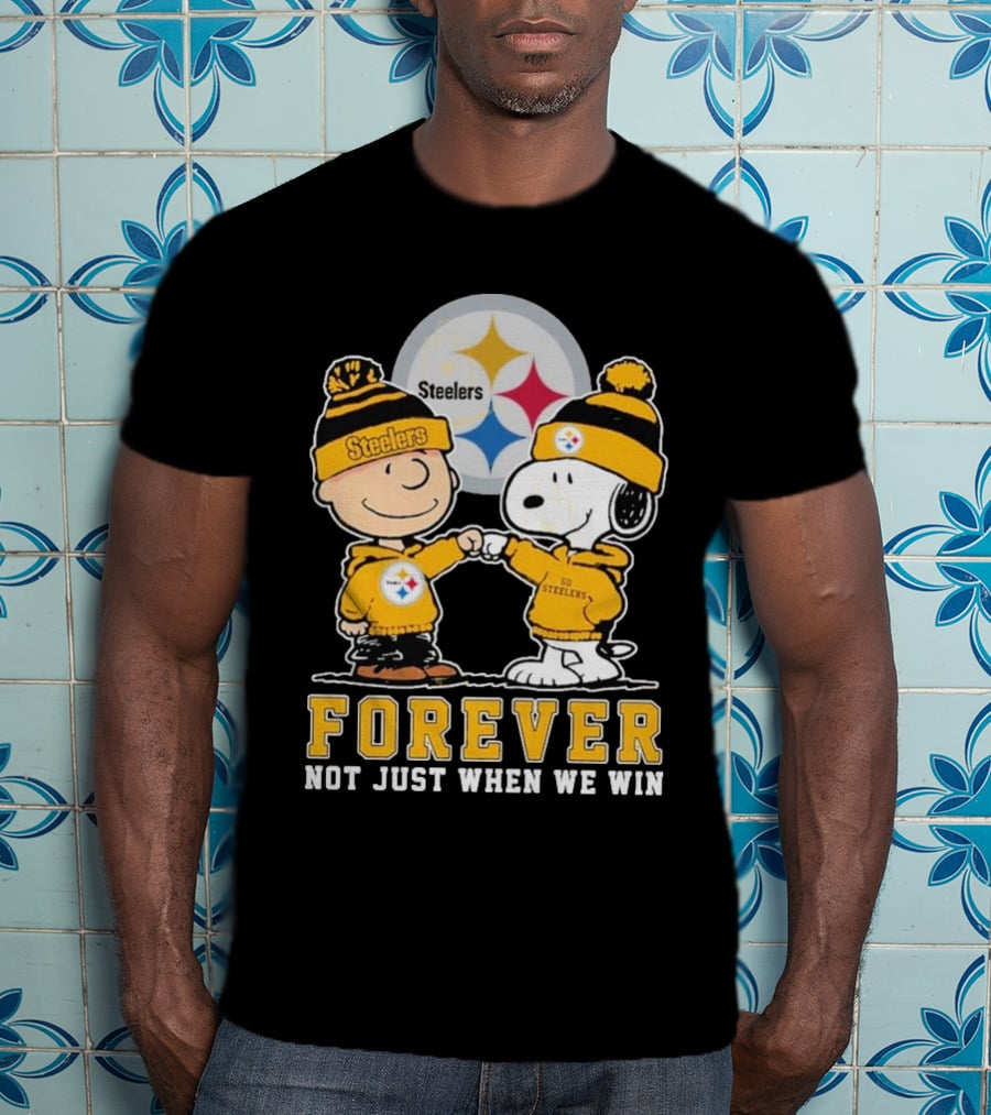 Pittsburgh Steelers Snoopy Forever Not Just When We Win Fan Fist Bump T-Shirt