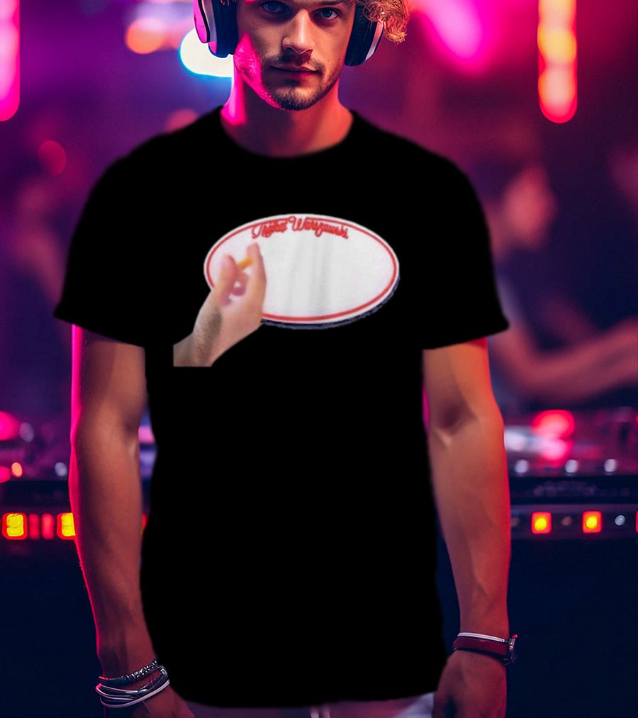 Trójkąt Warszawski White Plate With Hand And Cigarette T-Shirt