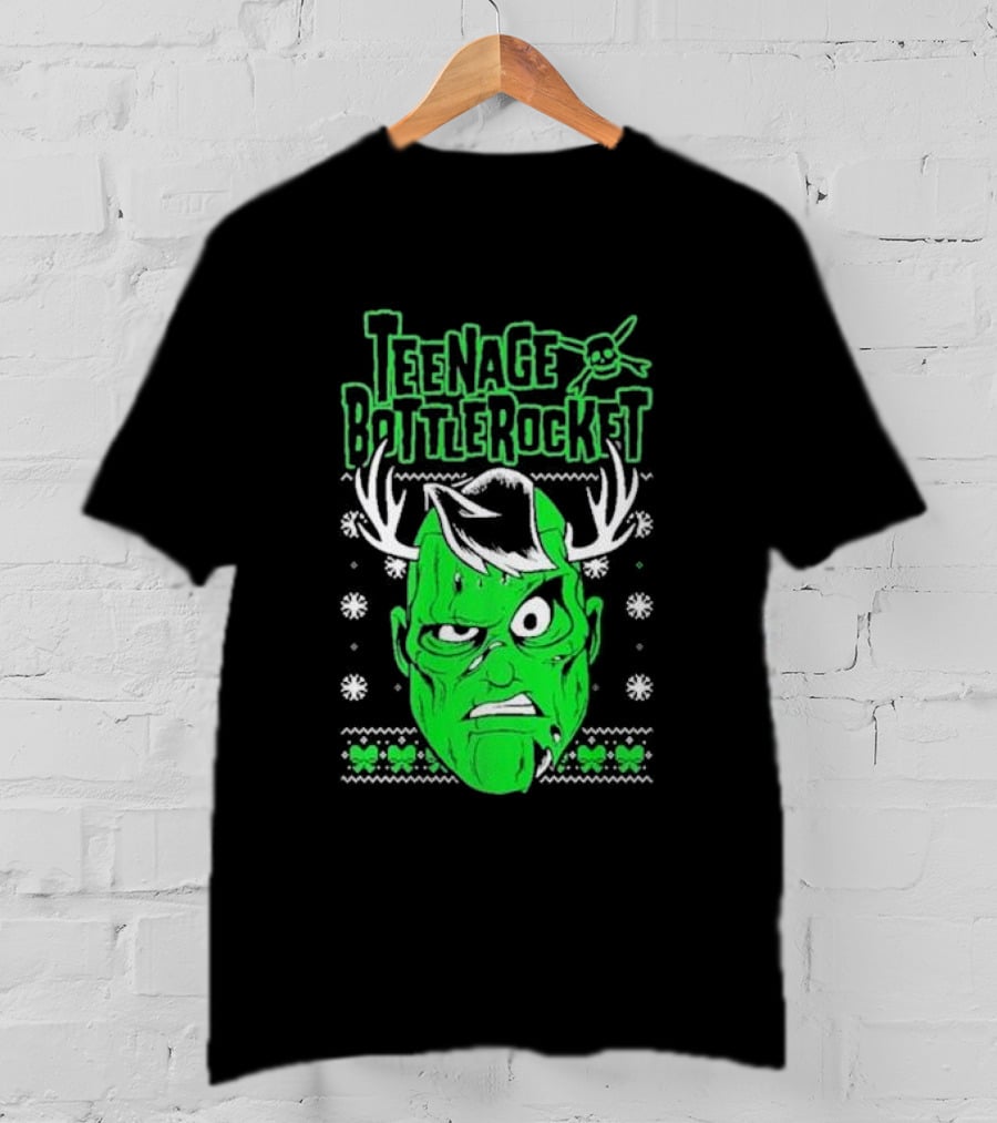 Teenage Bottlerocket Green Grumpy Face With Antlers Snowflakes Skulls Christmas T-Shirt