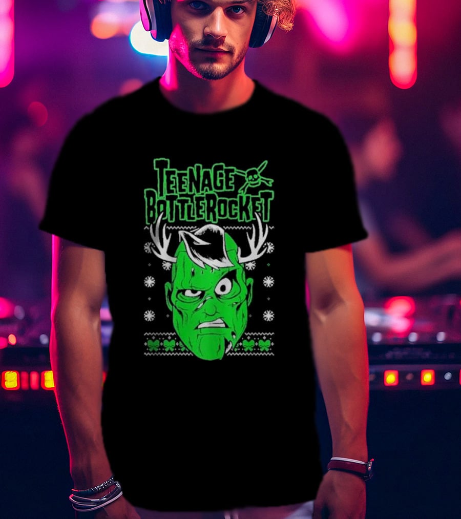 Teenage Bottlerocket Green Grumpy Face With Antlers Snowflakes Skulls Christmas T-Shirt
