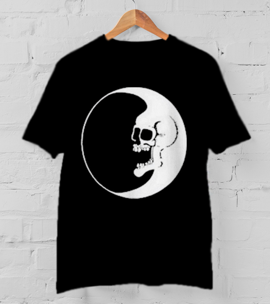 Zero Dead Moon Skull Crescent T-Shirt