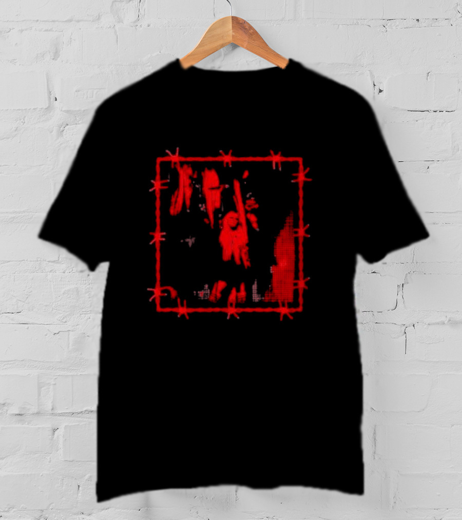 Avril Lavigne Red Barbed Wire Devil Horns T-Shirt