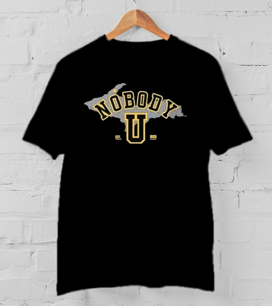 Michigan Tech Basketball Nobody U Est. 1885 Map T-Shirt