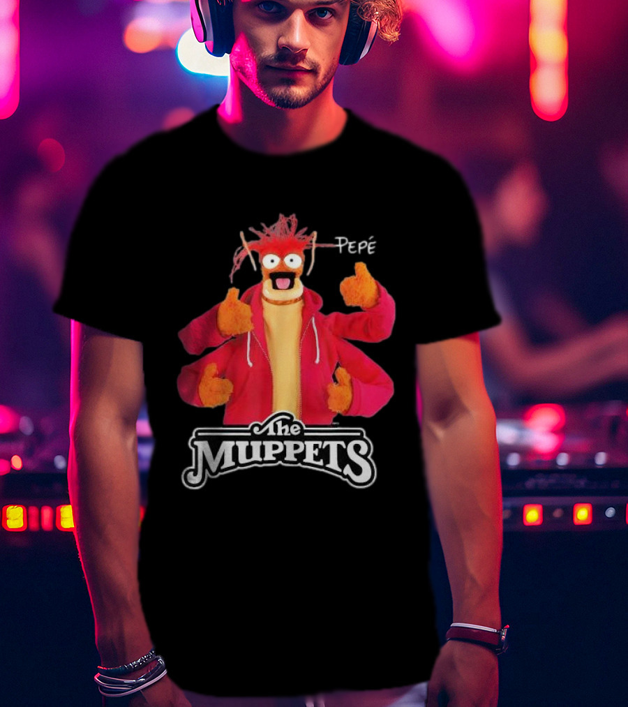 Disney The Muppets Pepé Four Thumbs Up Okay T-Shirt