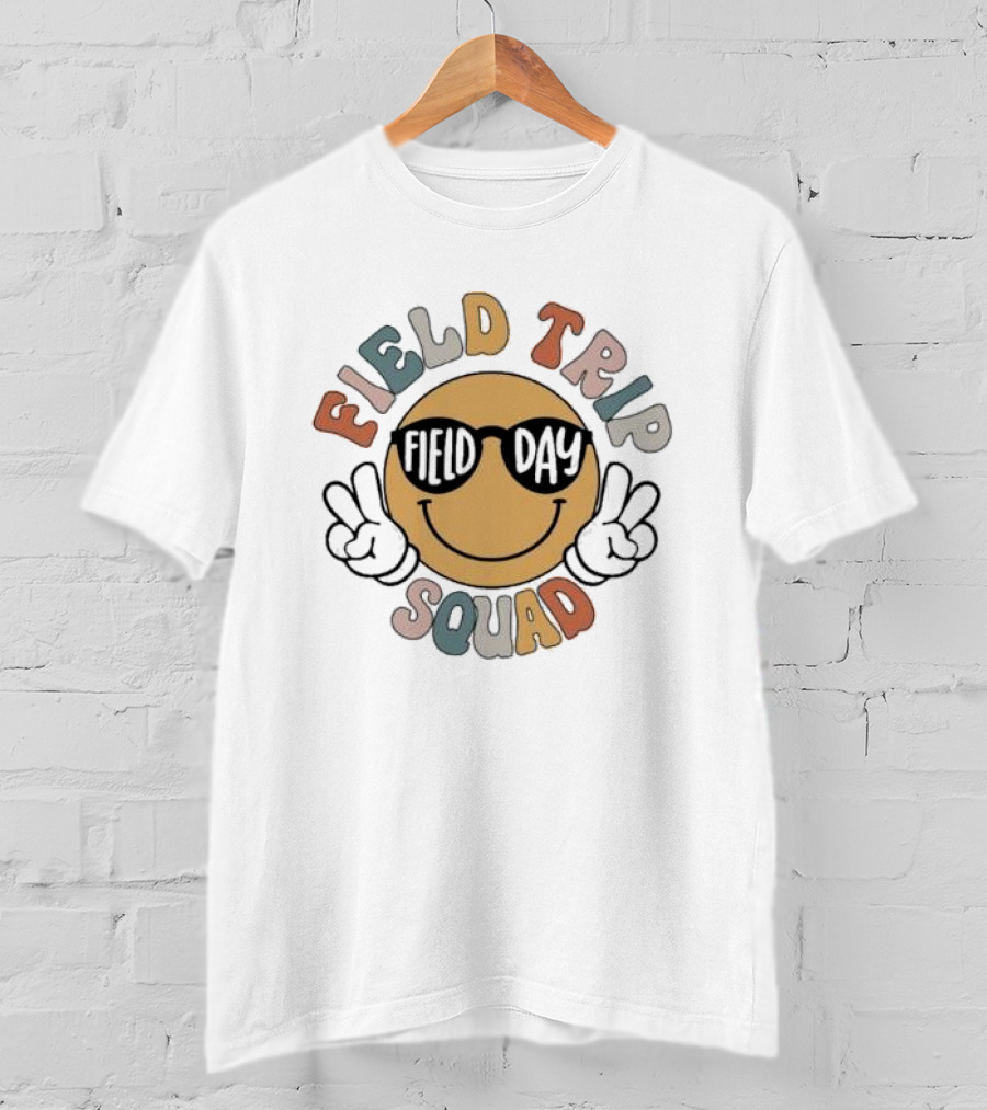 Field Trip Field Day Squad Smiley Peace Sign T-Shirt