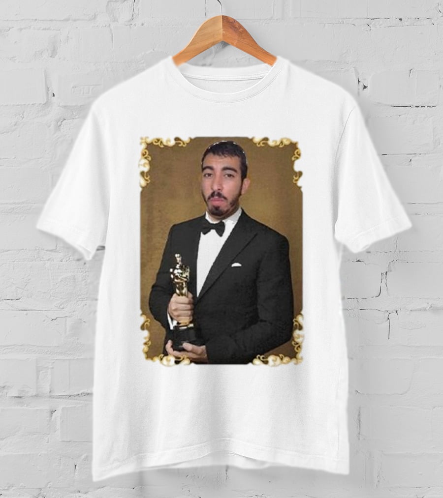 Saleh Jafarawi Mr Fafo Oscar Statue Award Winner T-Shirt