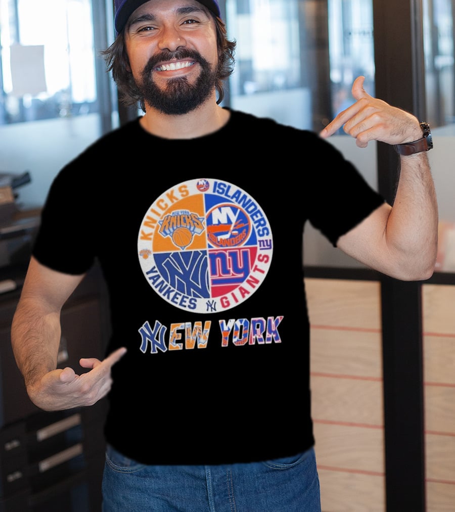 New York Knicks Islanders Yankees Giants Sports Fan Collection T-Shirt