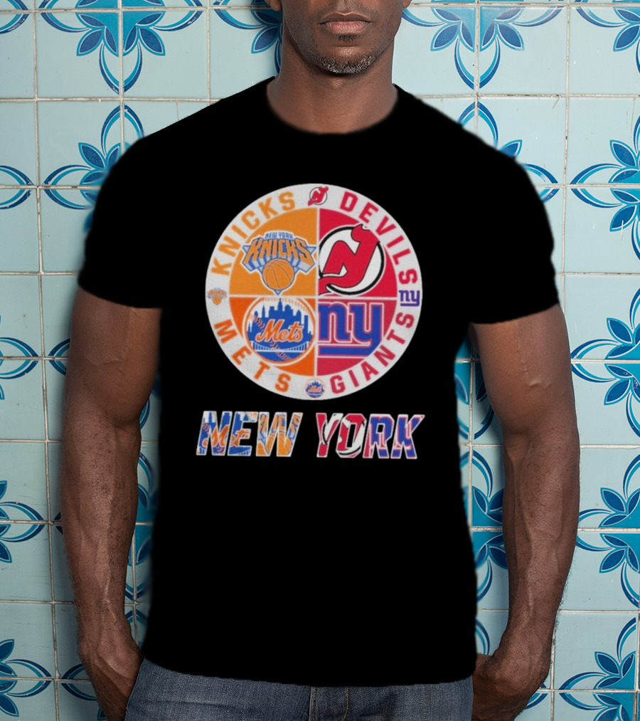 New York Knicks Mets Giants New Jersey Devils Basketball Baseball Football Hockey T-Shirt