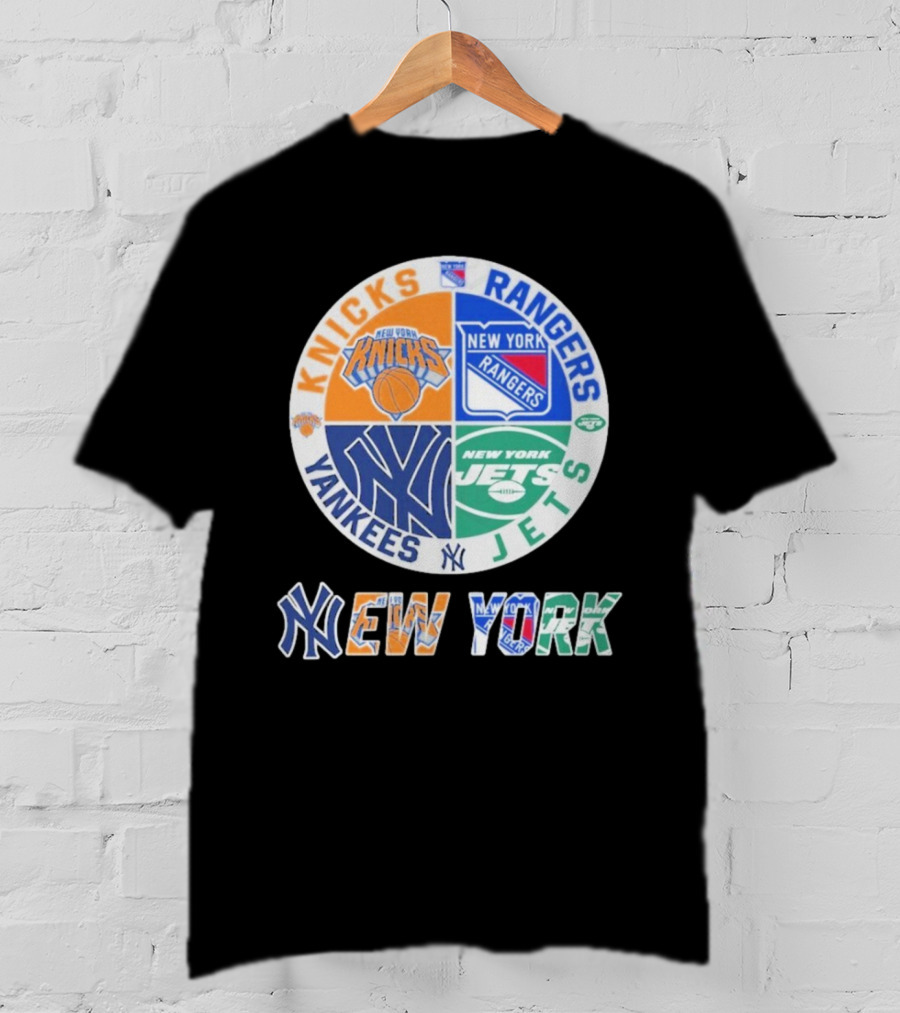 New York Knicks Rangers Yankees Jets Circle T-Shirt