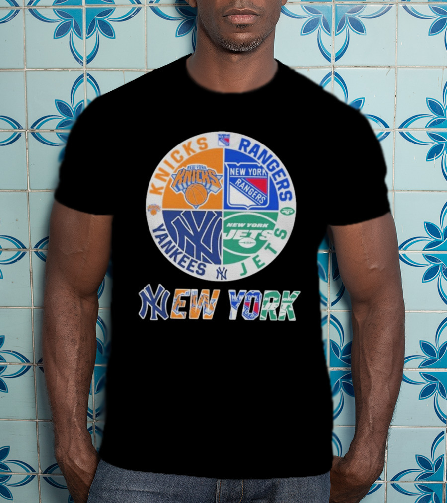 New York Knicks Rangers Yankees Jets Circle T-Shirt