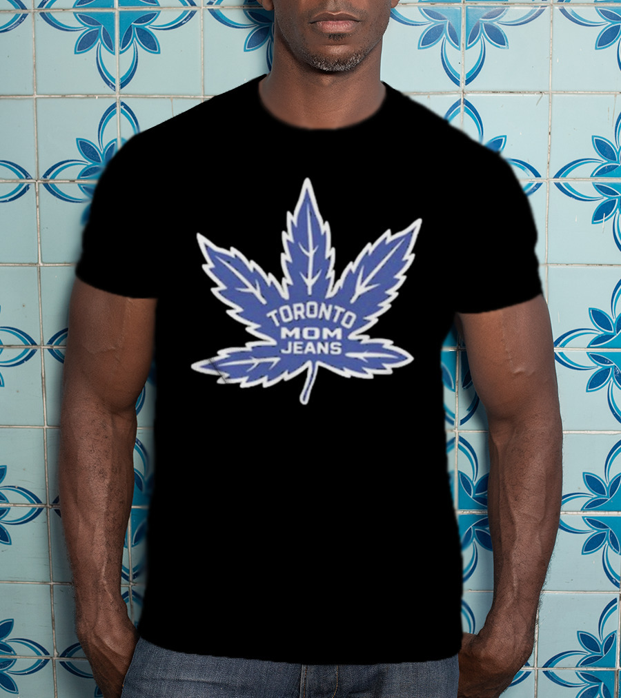 Toronto Maple Leaf Mom Jeans T-Shirt