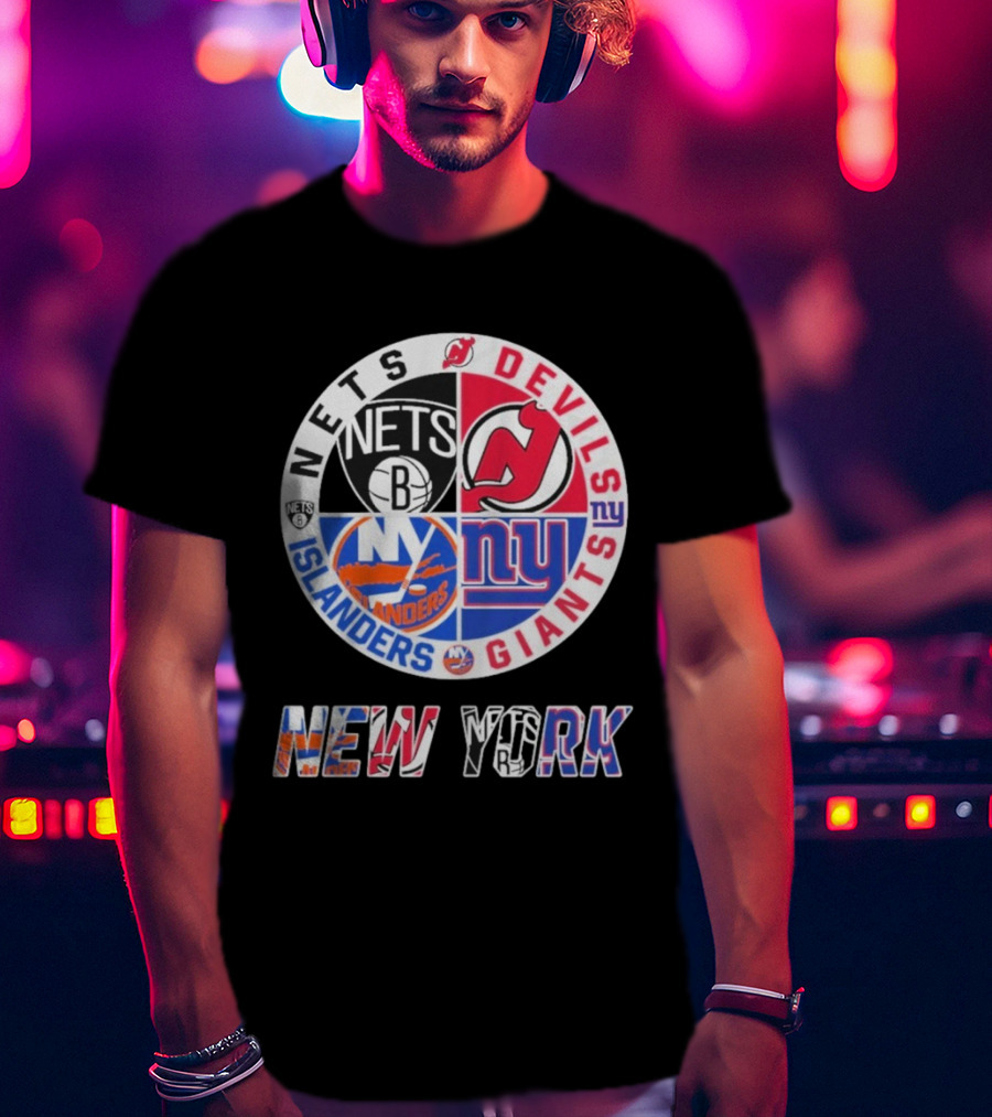 Brooklyn Nets New Jersey Devils New York Islanders New York Giants New York T-Shirt