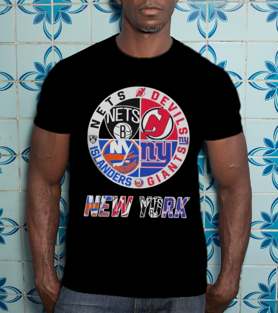 Brooklyn Nets New Jersey Devils New York Islanders New York Giants New York T-Shirt