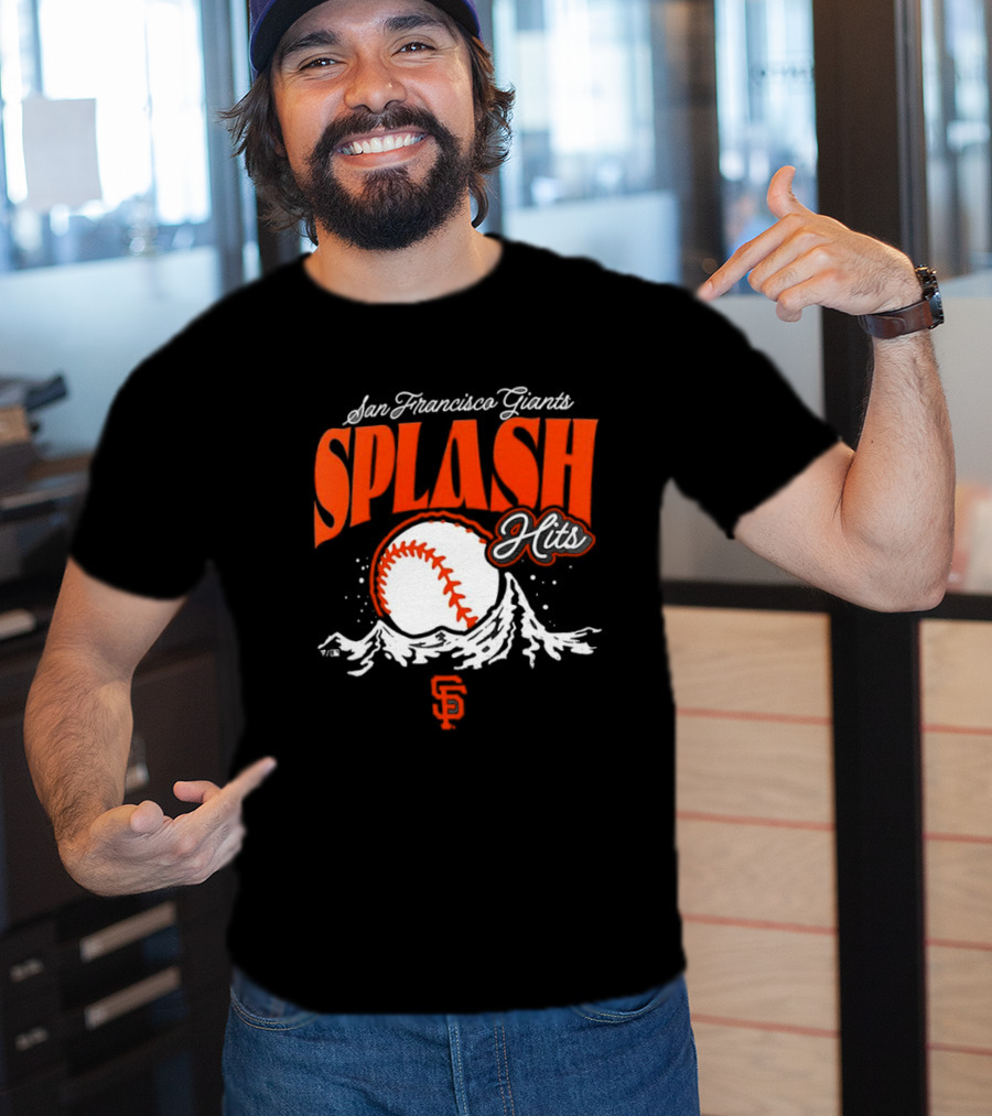 San Francisco Giants Splash Hits Baseball Waves And Number 9 T-Shirt