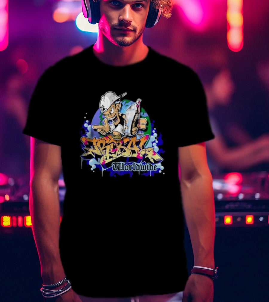Tribal Gear Can 2 Spray Graffiti Worldwide T-Shirt