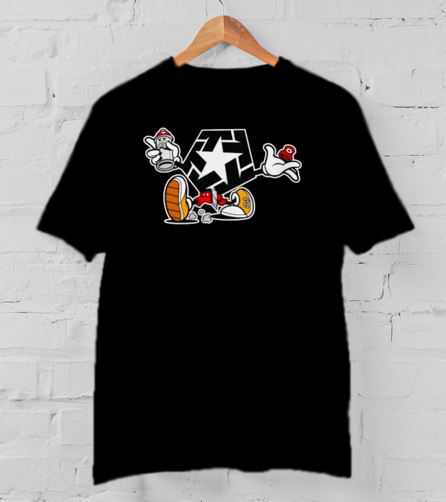 Tribal Gear T-Star Spray Paint Character Star Motif T-Shirt