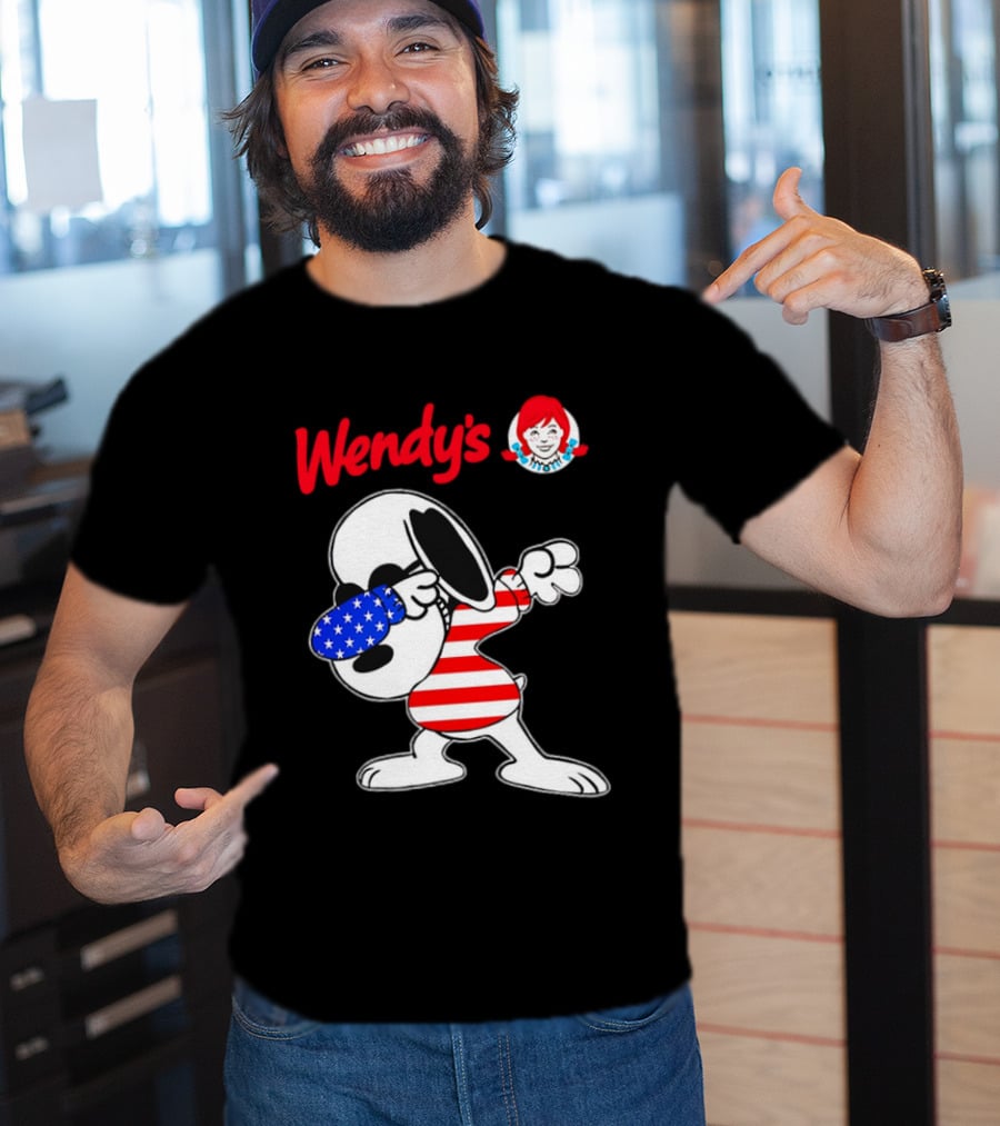 Wendy’s Snoopy Dabbing American Flag Stripes T-Shirt