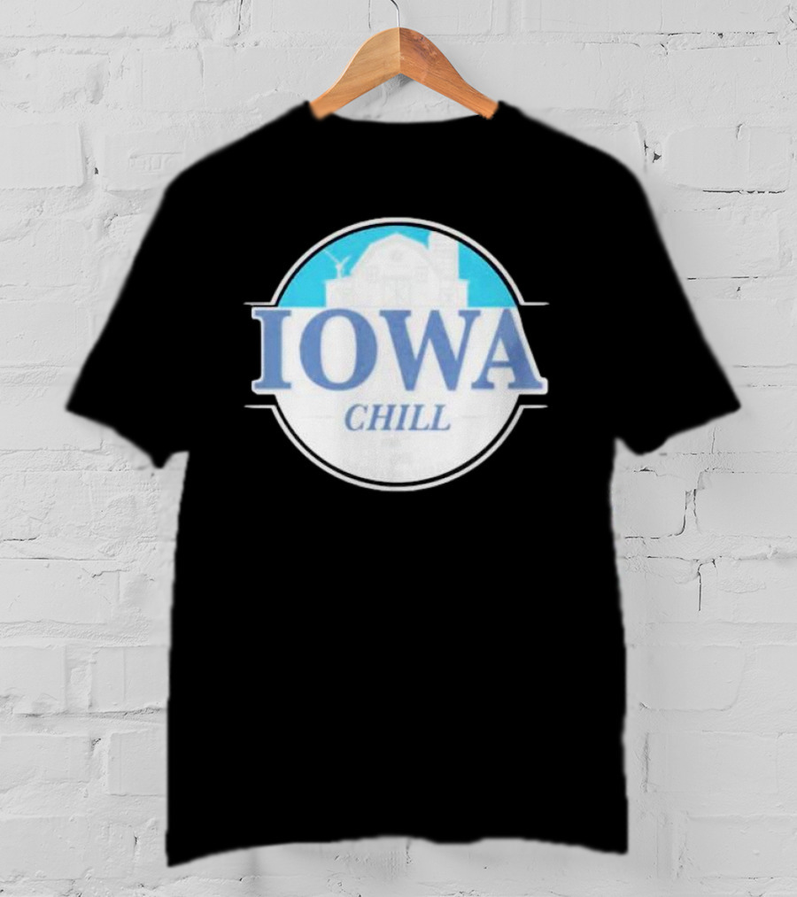 Iowa Chill Barn Windmill Circle T-Shirt