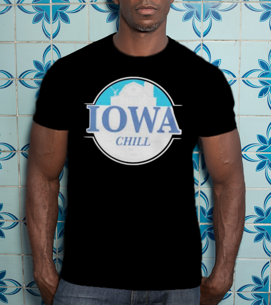 Iowa Chill Barn Windmill Circle T-Shirt