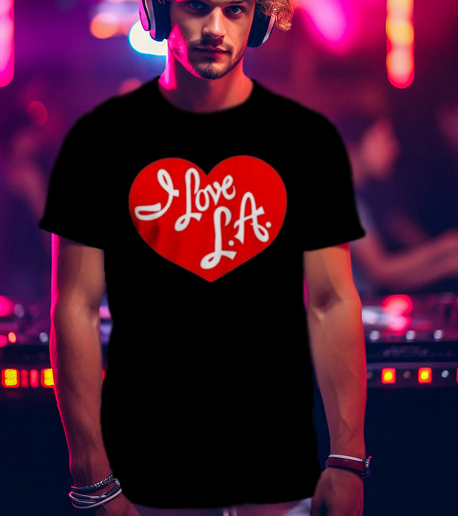 Tourist I Love LA Red Heart Icon T-Shirt