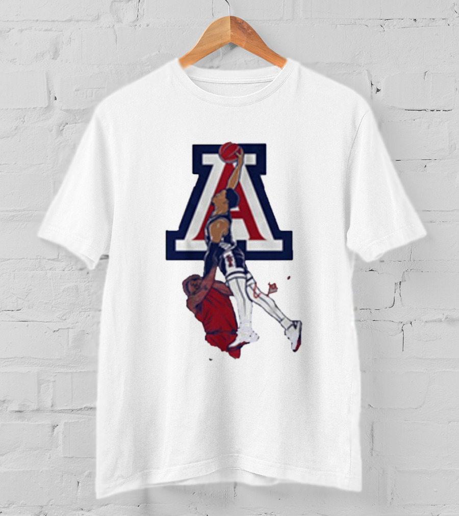 Arizona Basketball Caleb Love Dunking Over Defender T-Shirt