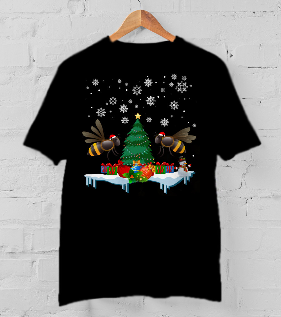 Bee Merry Christmas Tree Snowflakes Holiday Bees Santa Hats T-Shirt