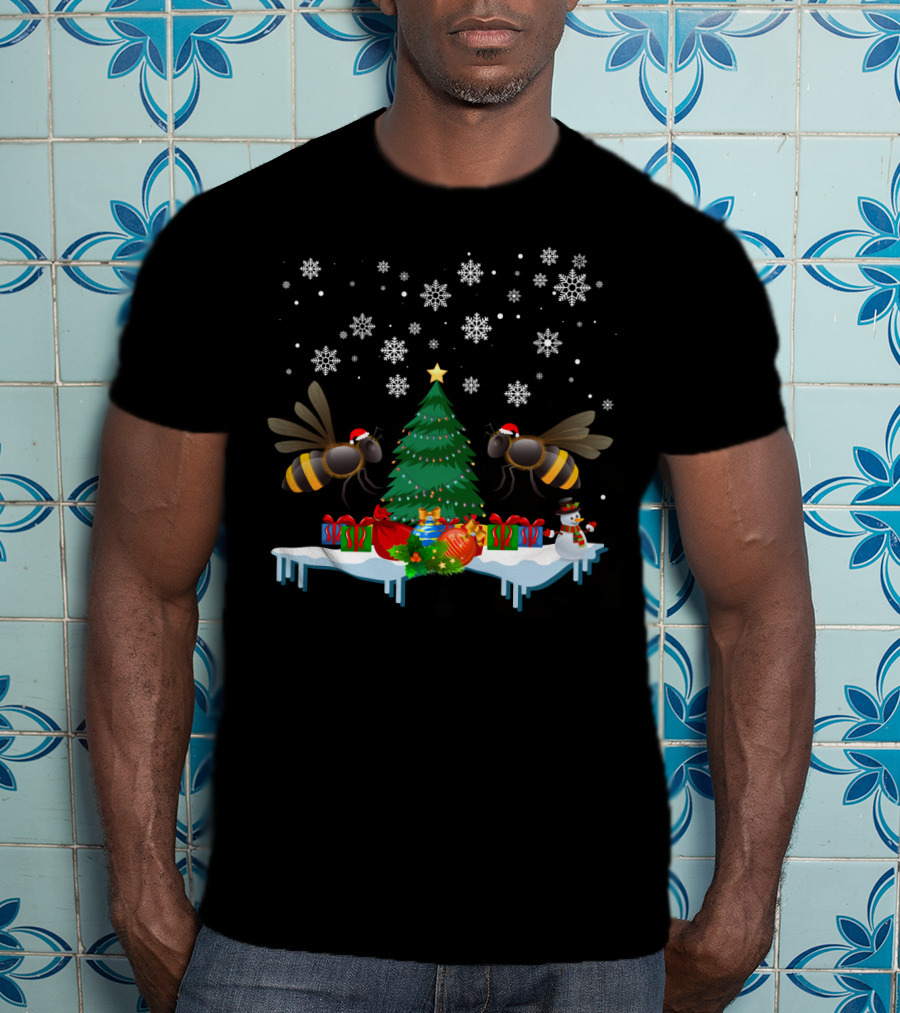 Bee Merry Christmas Tree Snowflakes Holiday Bees Santa Hats T-Shirt