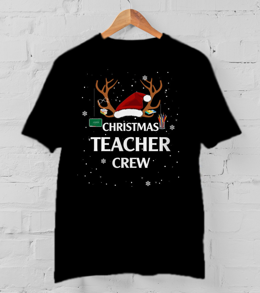 Christmas Teacher Crew Reindeer Antlers Santa Hat Chalkboard Snowflakes T-Shirt