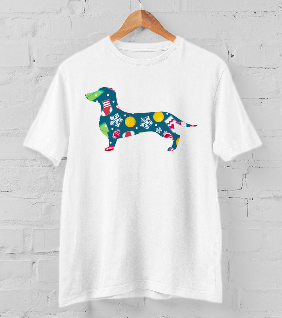 Dog Lover Christmas Snowflakes Ornaments Dachshund Holiday T-Shirt