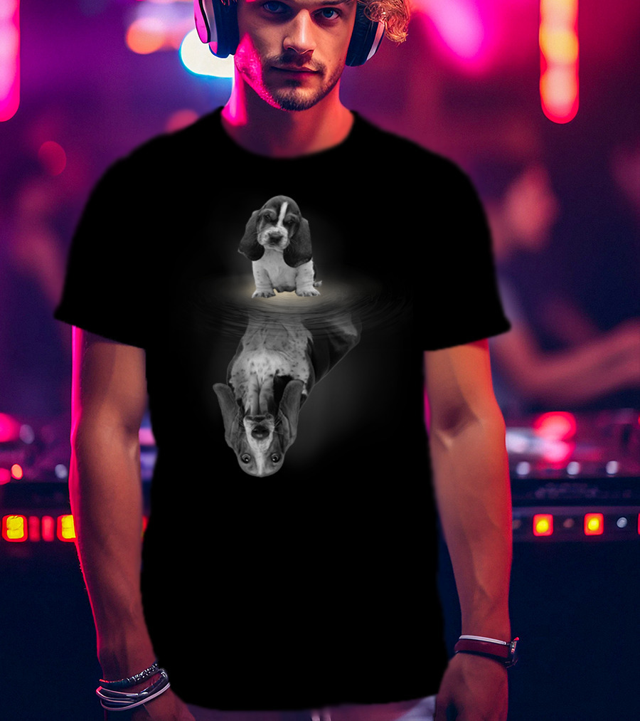 Basset Hound Reflection Mirror Artistic Funny Dog Breed Creative Concept T-Shirt