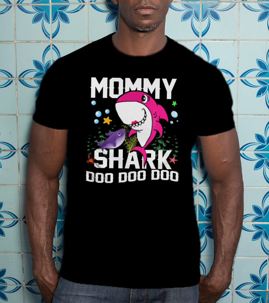 Mommy Shark Doo Doo Doo Mother Gramma Shark T-Shirt