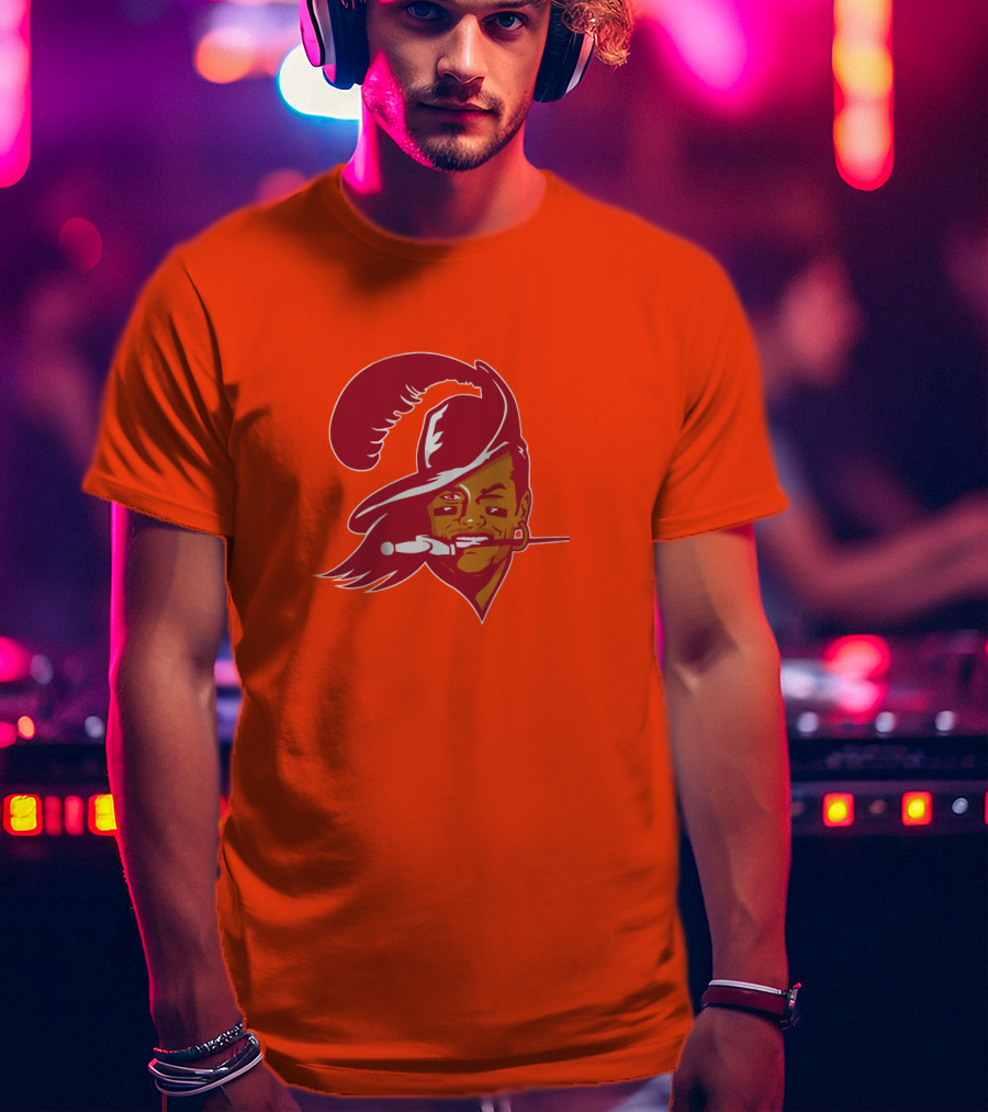 Tom Brady Buccaneers Throwback T-Shirt