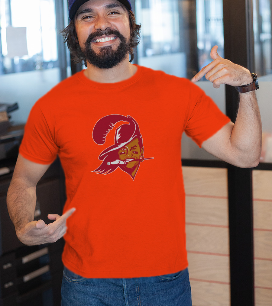 Tom Brady Buccaneers Throwback T-Shirt