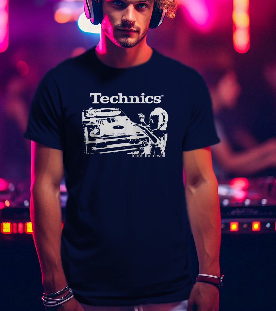 Technics Teach Them Well DJ Turntable And Child Headphones T-Shirt