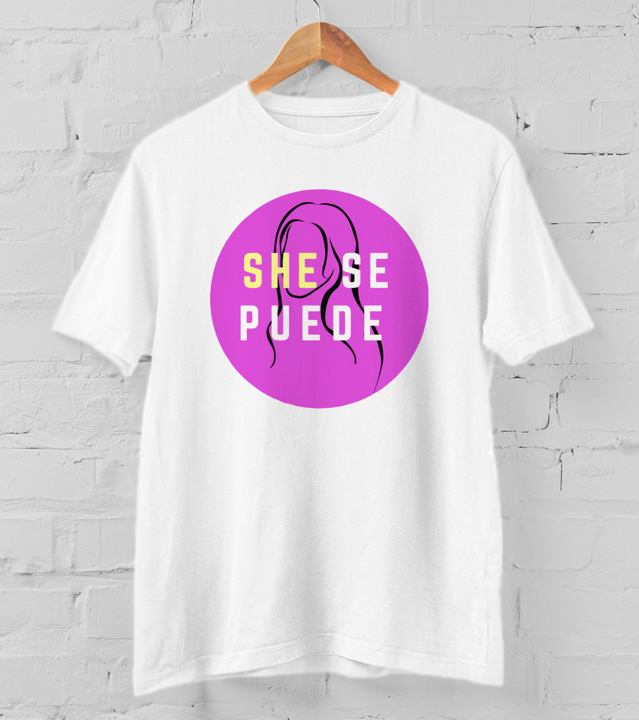 SHE SE PUEDE Purple Circle T-Shirt